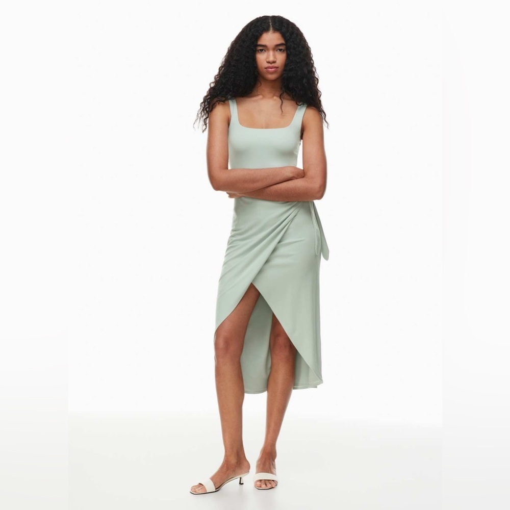 Wilfred Saturn Midi Dress in mint - Picture 2 of 10